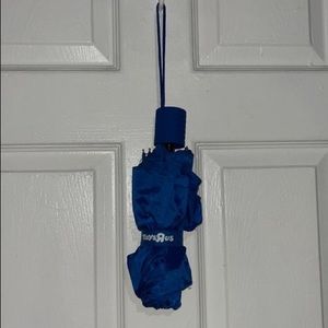Toys R’ us umbrella